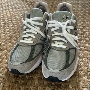 NWT New Balance men’s athletic shoe. 990V5. Never worn.